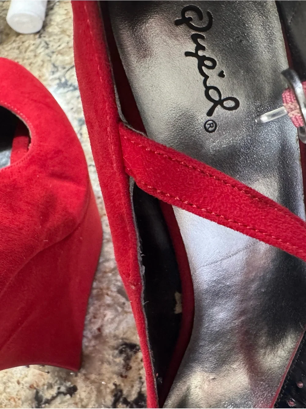 Qupid red suede platform pumps Size 8.5 (CL-3)